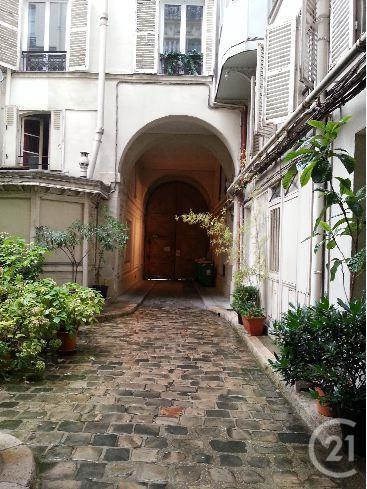 Chambre à louer - 1 pièce - 12 m2 - PARIS - 75010 - ILE-DE-FRANCE