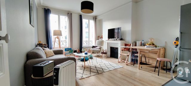  - PARIS - 