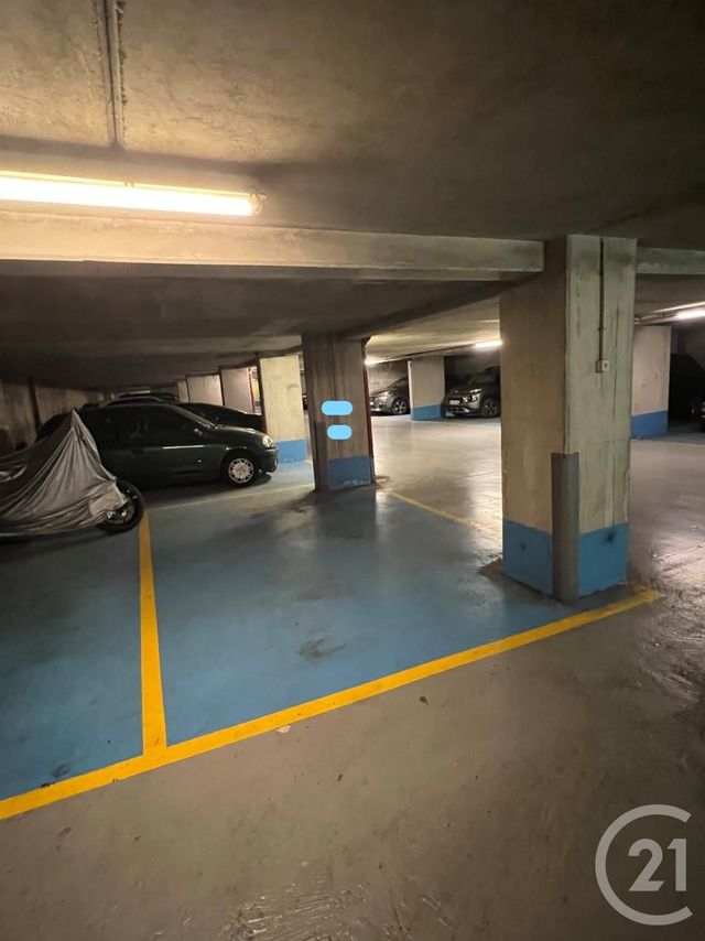parking à vendre - 14.0 m2 - PARIS - 75011 - ILE-DE-FRANCE - Century 21 Alpha Marais