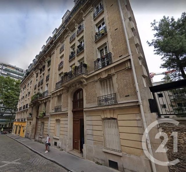 Appartement F1 à vendre PARIS