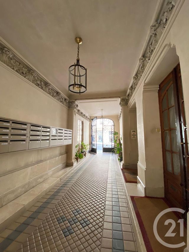 Studio à vendre 1 pièce 31.77 m2 PARIS 75004 ILEDEFRANCE