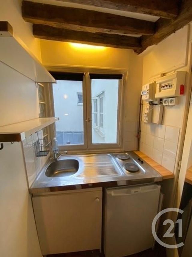  à vendre - 1 pièce - 9.0 m2 - PARIS - 75004 - ILE-DE-FRANCE - Century 21 Alpha Marais