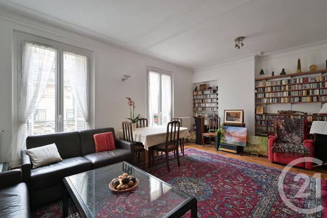 - PARIS - 