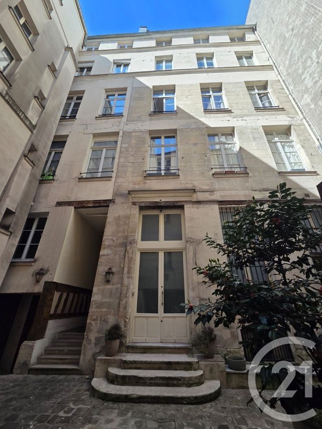 Appartement Studio à vendre - 1 pièce - 19.35 m2 - PARIS - 75004 - ILE-DE-FRANCE - Century 21 Alpha Marais