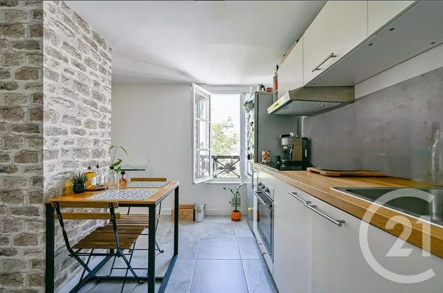 Appartement F2 à vendre - 2 pièces - 45.65 m2 - PARIS - 75003 - ILE-DE-FRANCE - Century 21 Alpha Marais