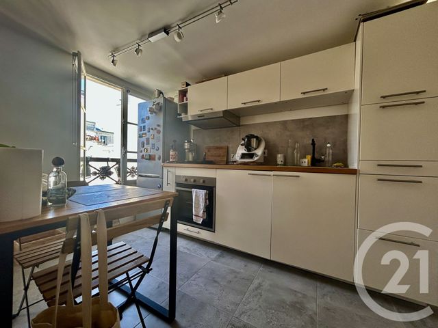 Appartement F2 à vendre - 2 pièces - 45.65 m2 - PARIS - 75003 - ILE-DE-FRANCE - Century 21 Alpha Marais