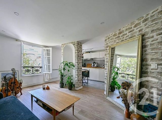 Appartement F2 à vendre - 2 pièces - 45.65 m2 - PARIS - 75003 - ILE-DE-FRANCE - Century 21 Alpha Marais