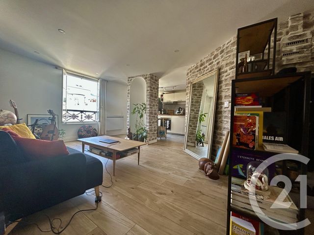 Appartement F2 à vendre - 2 pièces - 45.65 m2 - PARIS - 75003 - ILE-DE-FRANCE - Century 21 Alpha Marais