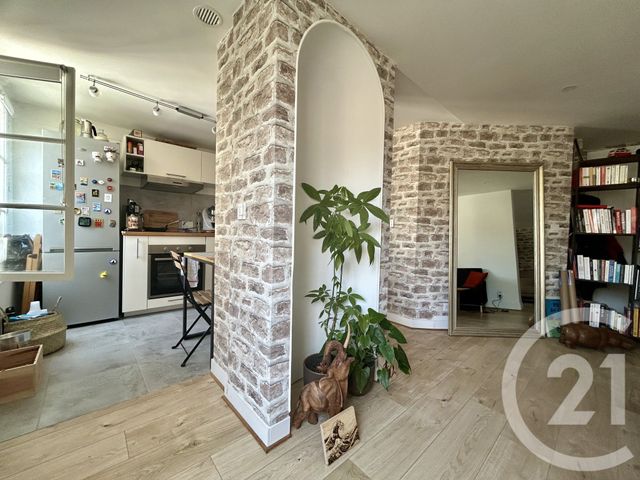 Appartement F2 à vendre - 2 pièces - 45.65 m2 - PARIS - 75003 - ILE-DE-FRANCE - Century 21 Alpha Marais