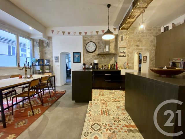 Appartement à vendre - 6 pièces - 88.0 m2 - PARIS - 75011 - ILE-DE-FRANCE - Century 21 Alpha Marais