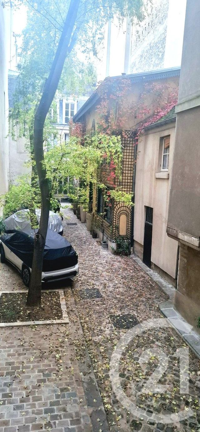 Afficher la photo en grand Appartement Studio à vendre - 1 pièce - 18.77 m2 - PARIS - 75003 - ILE-DE-FRANCE - Century 21 Alpha Marais