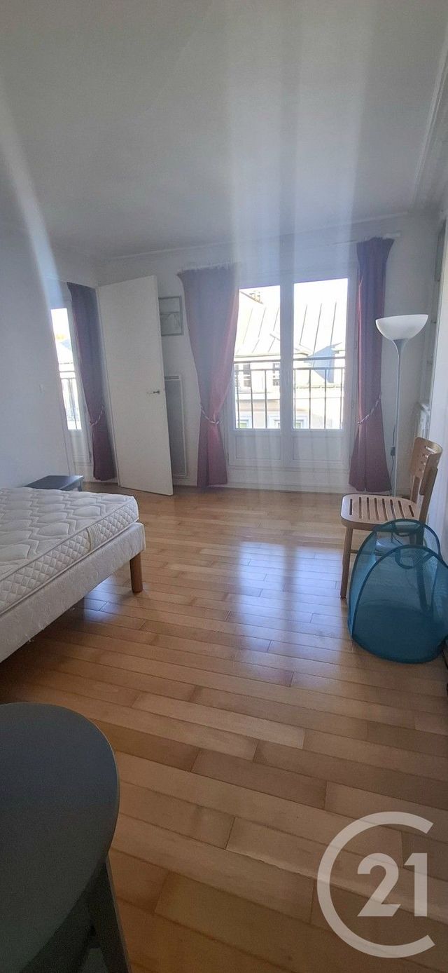 Appartement F2 à vendre - 2 pièces - 34.8 m2 - PARIS - 75011 - ILE-DE-FRANCE - Century 21 Alpha Marais