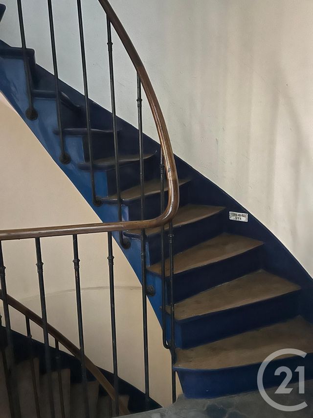 Appartement F2 à vendre - 2 pièces - 34.6 m2 - PARIS - 75011 - ILE-DE-FRANCE - Century 21 Alpha Marais