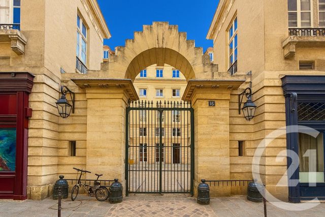 Appartement F3 à vendre - 3 pièces - 93.06 m2 - PARIS - 75003 - ILE-DE-FRANCE - Century 21 Alpha Marais