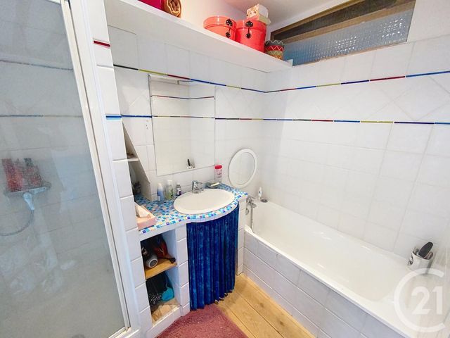 Appartement F2 à vendre - 2 pièces - 43.13 m2 - PARIS - 75003 - ILE-DE-FRANCE - Century 21 Alpha Marais