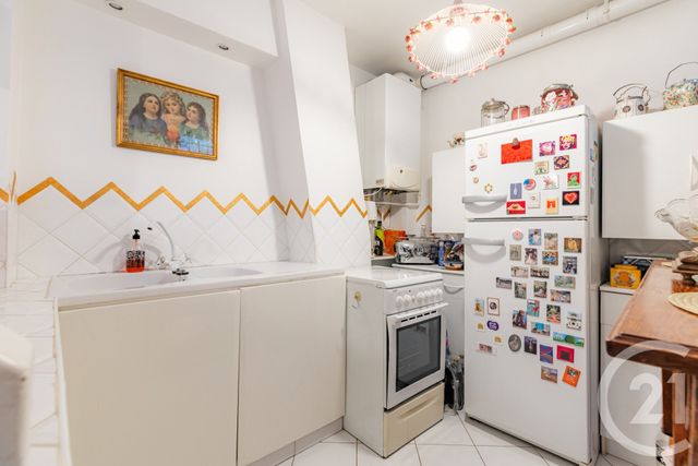 Appartement F3 à vendre - 3 pièces - 89.57 m2 - PARIS - 75004 - ILE-DE-FRANCE - Century 21 Alpha Marais