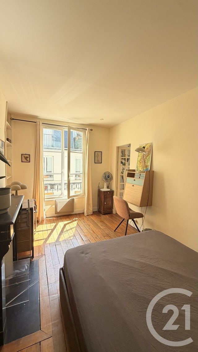 Appartement F2 à vendre - 2 pièces - 32.15 m2 - PARIS - 75003 - ILE-DE-FRANCE - Century 21 Alpha Marais