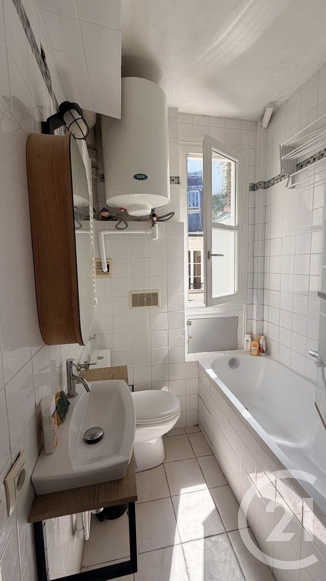 Appartement F2 à vendre - 2 pièces - 32.15 m2 - PARIS - 75003 - ILE-DE-FRANCE - Century 21 Alpha Marais