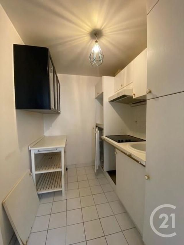 Appartement F1 à louer - 1 pièce - 30.27 m2 - PARIS - 75003 - ILE-DE-FRANCE - Century 21 Alpha Marais