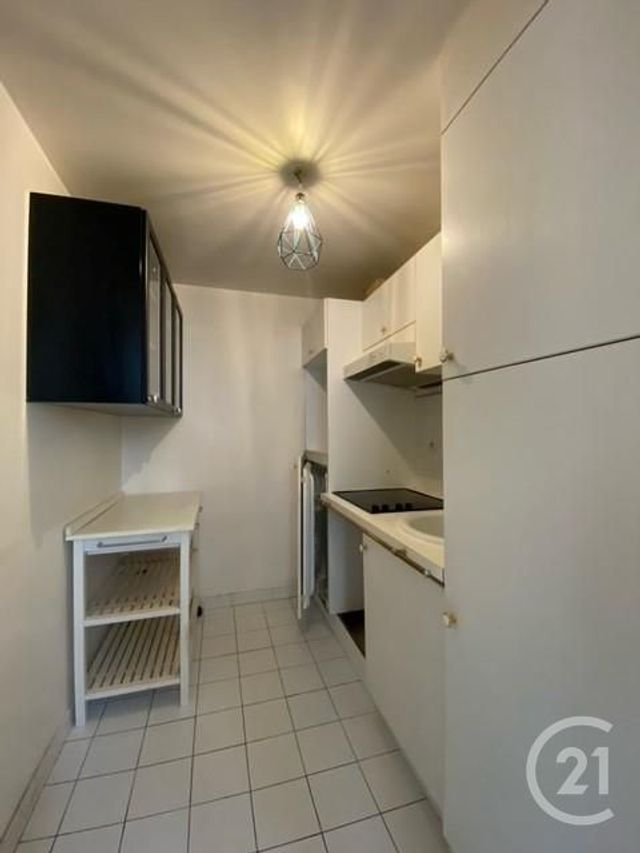 Appartement F1 à louer - 1 pièce - 30.27 m2 - PARIS - 75003 - ILE-DE-FRANCE - Century 21 Alpha Marais