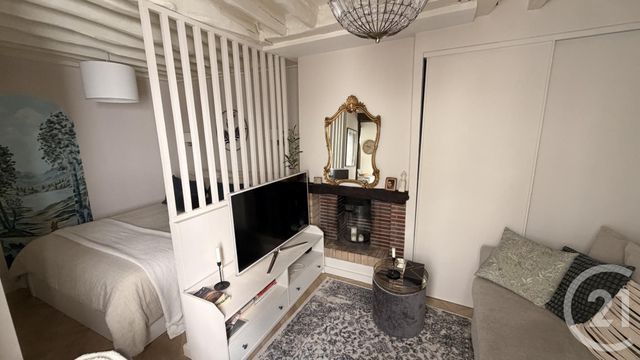 Appartement F2 à vendre - 2 pièces - 26.97 m2 - PARIS - 75004 - ILE-DE-FRANCE - Century 21 Alpha Marais