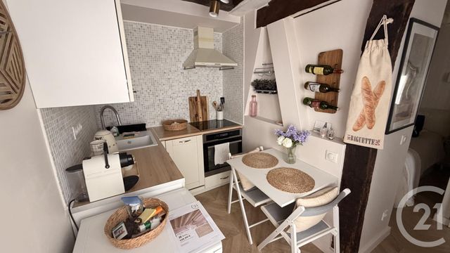 Appartement F2 à vendre - 2 pièces - 26.97 m2 - PARIS - 75004 - ILE-DE-FRANCE - Century 21 Alpha Marais