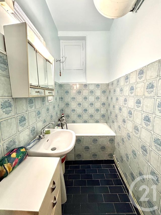 Appartement F3 à vendre - 3 pièces - 63.64 m2 - PARIS - 75004 - ILE-DE-FRANCE - Century 21 Alpha Marais