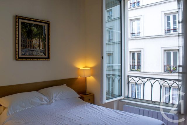 Appartement T2 à vendre - 2 pièces - 52.11 m2 - PARIS - 75001 - ILE-DE-FRANCE - Century 21 Alpha Marais