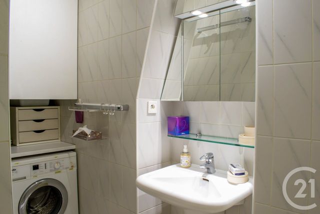 Appartement T2 à vendre - 2 pièces - 52.11 m2 - PARIS - 75001 - ILE-DE-FRANCE - Century 21 Alpha Marais