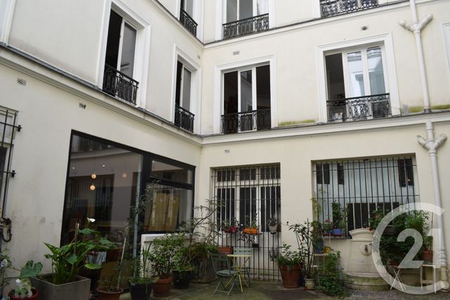 Appartement T3 à vendre - 3 pièces - 54.39 m2 - PARIS - 75010 - ILE-DE-FRANCE - Century 21 Alpha Marais
