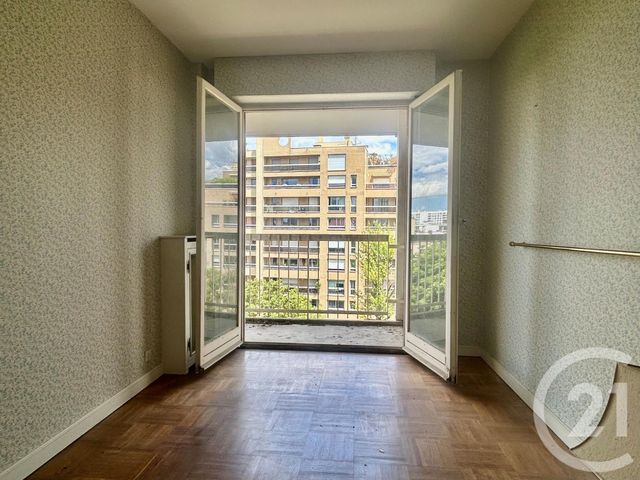 Appartement F4 à vendre - 5 pièces - 96.81 m2 - PARIS - 75012 - ILE-DE-FRANCE - Century 21 Alpha Marais
