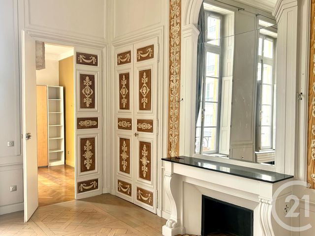Appartement à vendre - 4 pièces - 132.54 m2 - PARIS - 75003 - ILE-DE-FRANCE - Century 21 Alpha Marais