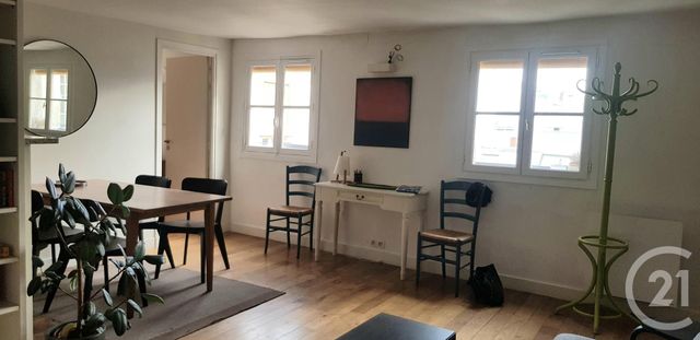 Appartement F2 à louer - 2 pièces - 46.0 m2 - PARIS - 75003 - ILE-DE-FRANCE - Century 21 Alpha Marais