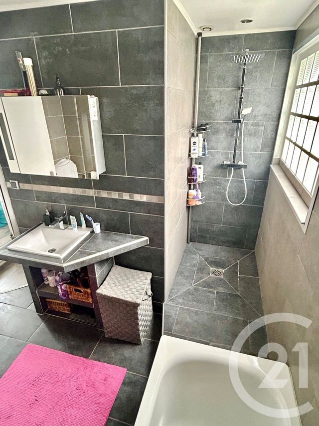 maison à vendre - 5 pièces - 110.56 m2 - MONTREUIL - 93 - ILE-DE-FRANCE - Century 21 Alpha Marais