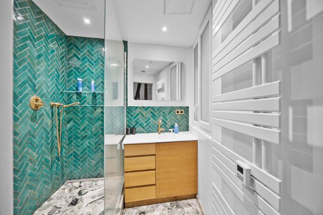 Appartement T2 à vendre - 2 pièces - 51.0 m2 - PARIS - 75003 - ILE-DE-FRANCE - Century 21 Alpha Marais