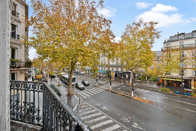 Appartement T2 à vendre - 2 pièces - 51.0 m2 - PARIS - 75003 - ILE-DE-FRANCE - Century 21 Alpha Marais