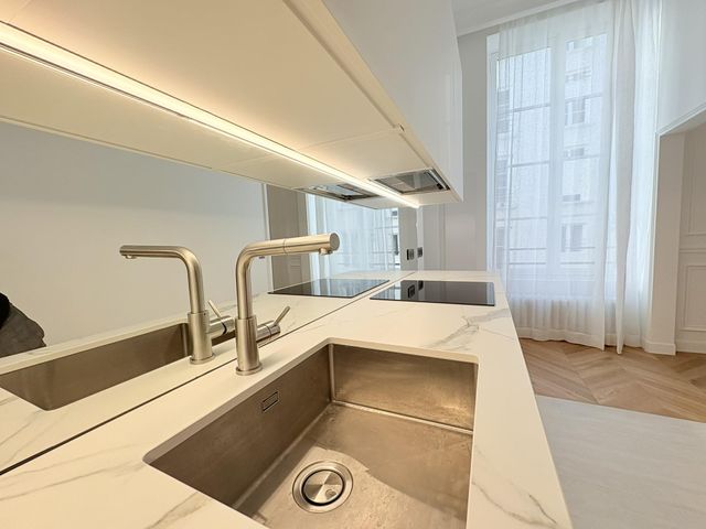 Appartement F3 à vendre - 3 pièces - 61.33 m2 - PARIS - 75003 - ILE-DE-FRANCE - Century 21 Alpha Marais