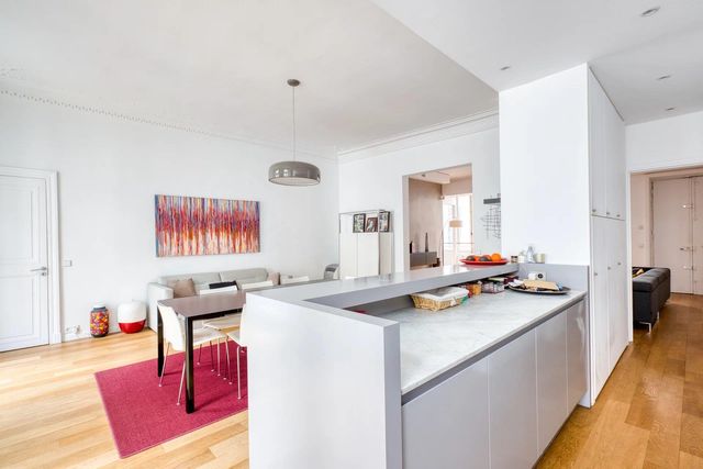 Appartement F4 à vendre - 4 pièces - 146.64 m2 - PARIS - 75006 - ILE-DE-FRANCE - Century 21 Alpha Marais