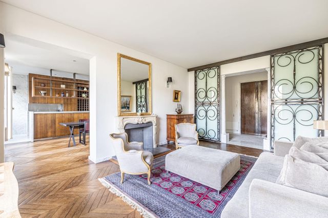 Appartement F5 à louer - 5 pièces - 174.01 m2 - PARIS - 75007 - ILE-DE-FRANCE - Century 21 Alpha Marais