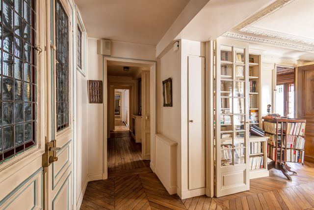 Appartement à vendre - 8 pièces - 226.85 m2 - PARIS - 75005 - ILE-DE-FRANCE - Century 21 Alpha Marais