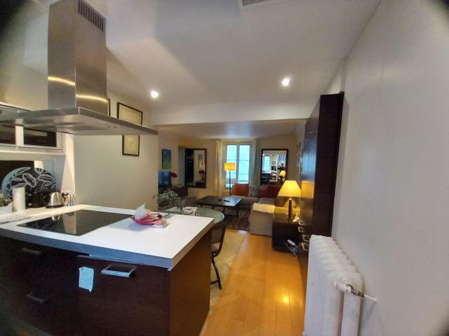 Appartement à louer - 2 pièces - 55.18 m2 - PARIS - 75003 - ILE-DE-FRANCE - Century 21 Alpha Marais