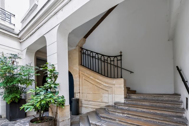 Appartement F3 à vendre - 3 pièces - 90.07 m2 - PARIS - 75004 - ILE-DE-FRANCE - Century 21 Alpha Marais